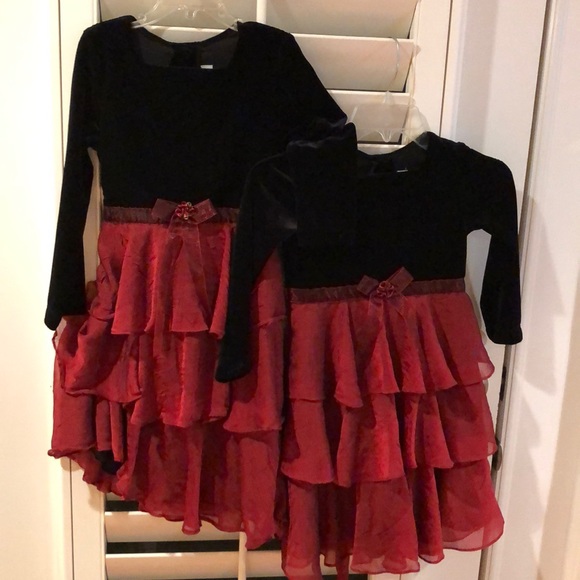 Jona Michelle - Christmas Formals (2) - Picture 1 of 3